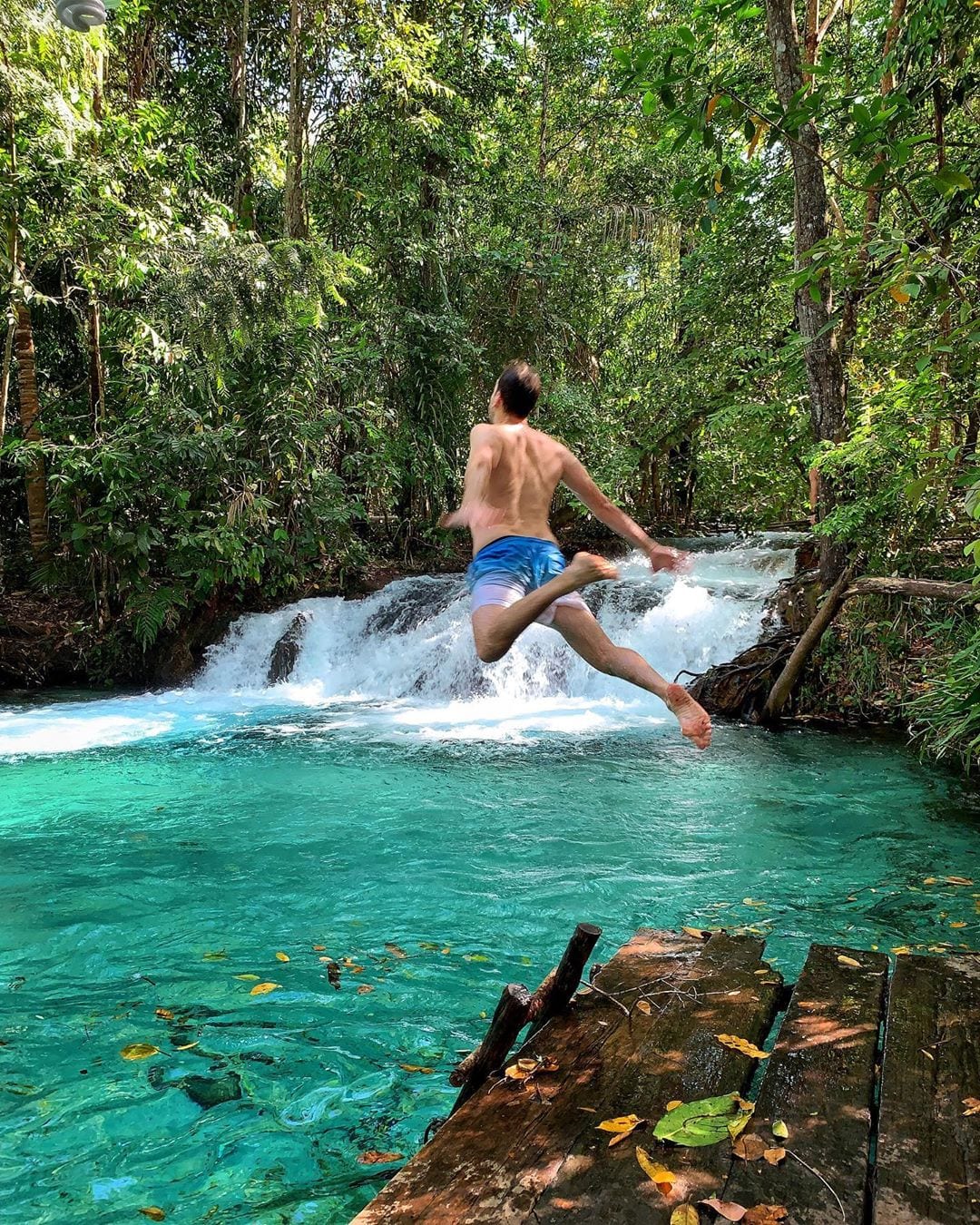 Cachoeira do Formiga imagens e vídeos da linda atração do Jalapão