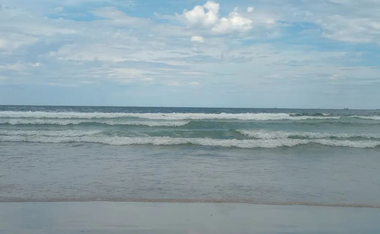 Praia Das Pitangueiras Onde Fica E O Que Fazer Na Orla Do Guaruj